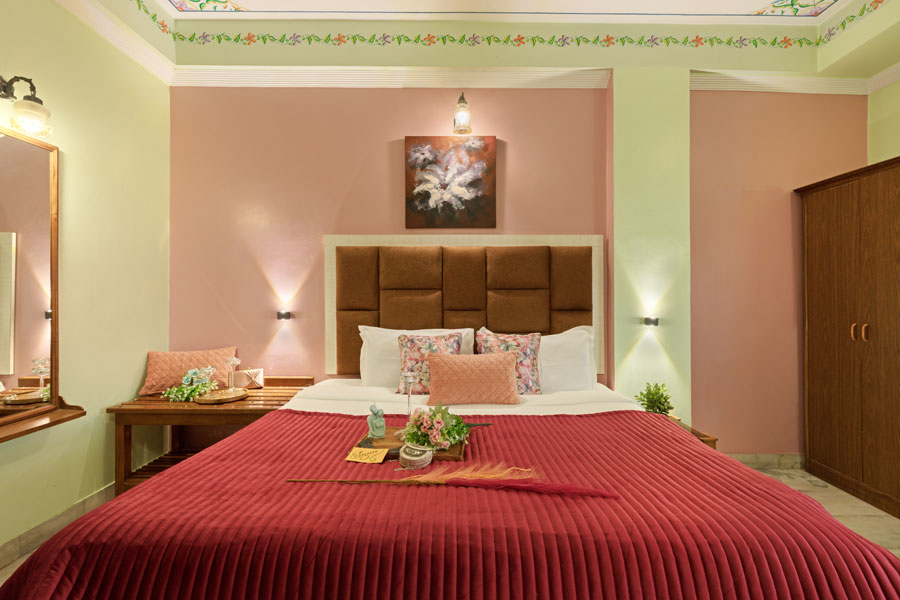 Economy Rooms